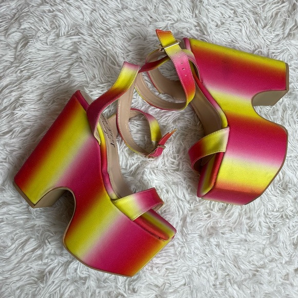 Ariyah Platform Heels Wedges Lemon Drop by Privileged Dolls Kill Ombré - Picture 4 of 16